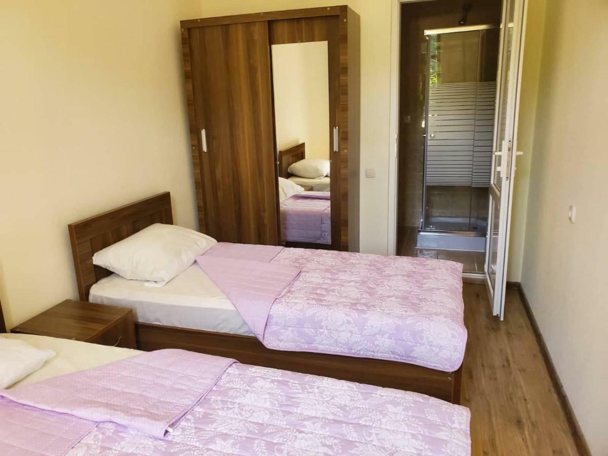 Hostel Family Κουτάισι Εξωτερικό φωτογραφία