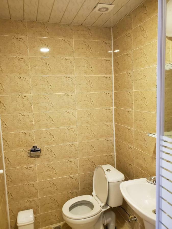 Hostel Family Κουτάισι Εξωτερικό φωτογραφία