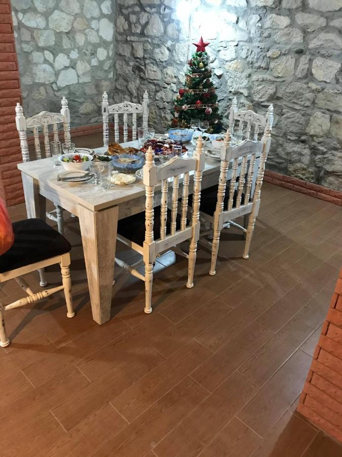 Hostel Family Κουτάισι Εξωτερικό φωτογραφία